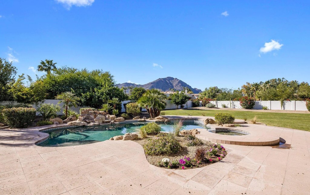 6443 E Malcomb Dr Paradise Valley AZ 85253 14