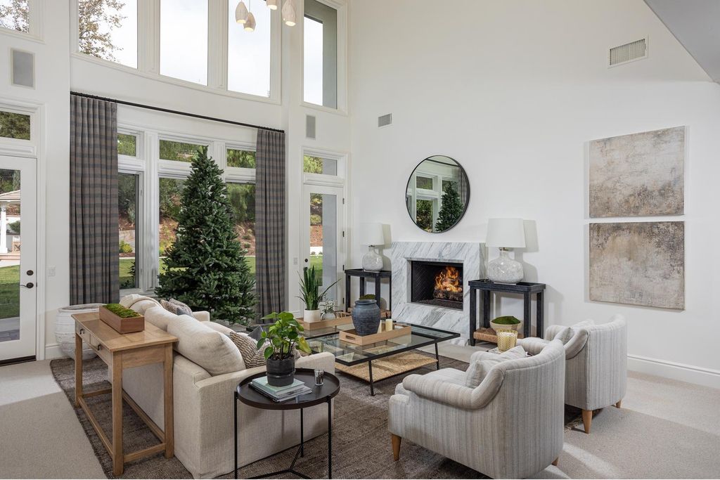30881 Via Colinas, Trabuco Canyon, California is an elegantly designed home built by Stonefield Development and reimagined by Brook Wagner Design in the exclusive guard gated community of Coto de Caza, boasting amazing amenities for both living and entertaining.