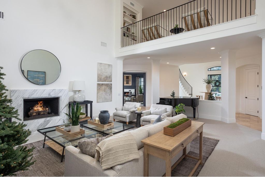 30881 Via Colinas, Trabuco Canyon, California is an elegantly designed home built by Stonefield Development and reimagined by Brook Wagner Design in the exclusive guard gated community of Coto de Caza, boasting amazing amenities for both living and entertaining.