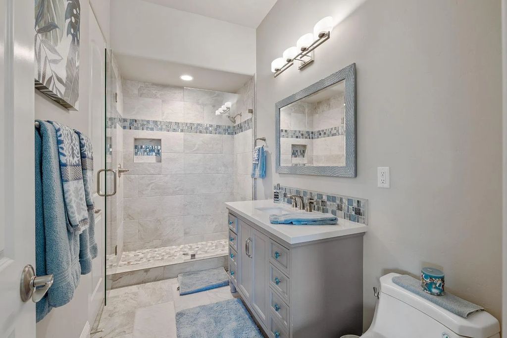 61 Guadalupe Drive, El Dorado Hills, California is a stunning residence nestled amongst the oaks and granite outcroppings provides endless skylines & breathtaking water views.