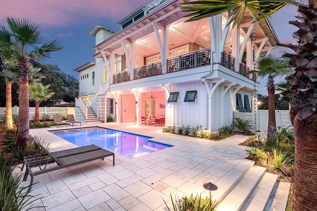 178 Pompano Street, Inlet Beach, Florida is an extraordinary Nantucket inspired home located only 200 yards away from the sandy white beaches of Inlet Beach with vaulted pecky cypress ceilings, leather porcelain floors, and the highest grade finishes.