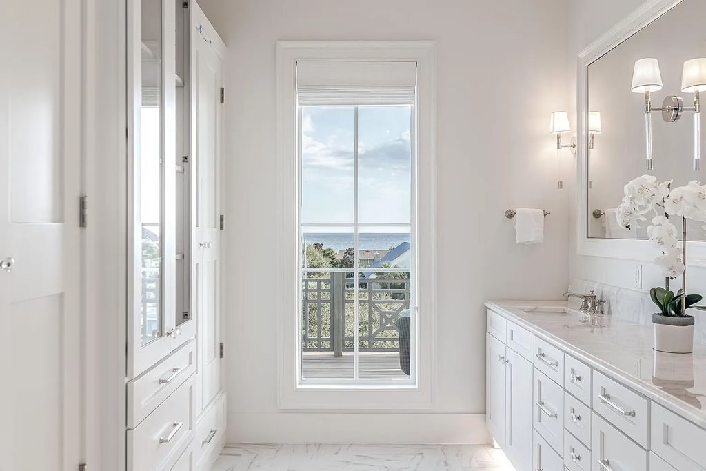 178 Pompano Street, Inlet Beach, Florida is an extraordinary Nantucket inspired home located only 200 yards away from the sandy white beaches of Inlet Beach with vaulted pecky cypress ceilings, leather porcelain floors, and the highest grade finishes.