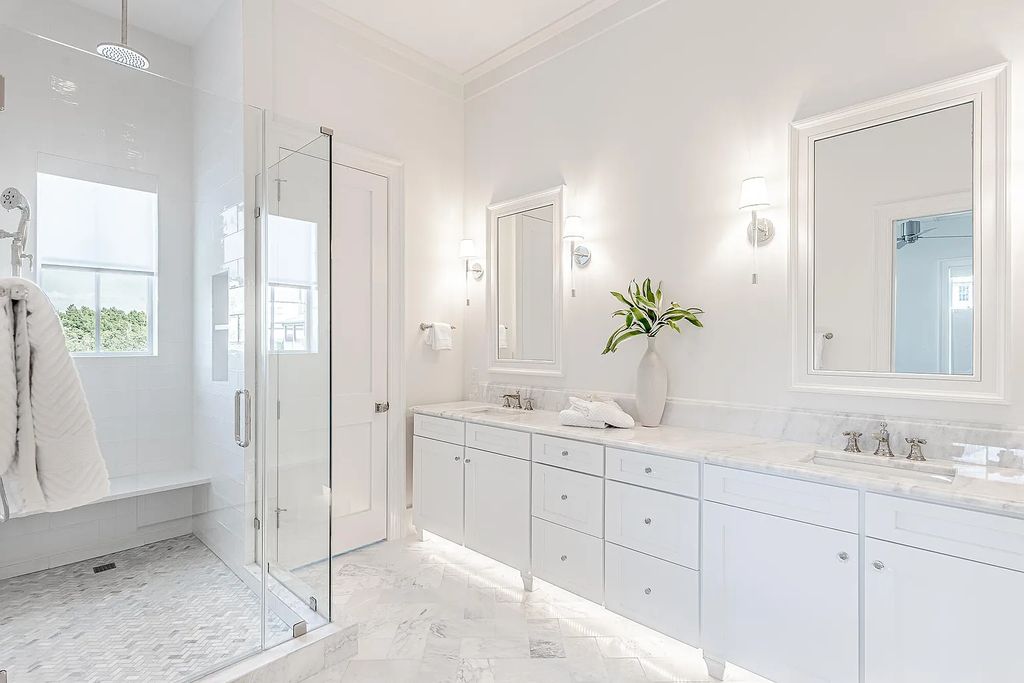 178 Pompano Street, Inlet Beach, Florida is an extraordinary Nantucket inspired home located only 200 yards away from the sandy white beaches of Inlet Beach with vaulted pecky cypress ceilings, leather porcelain floors, and the highest grade finishes.