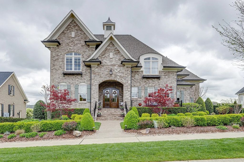 The Estate in College Grove is a luxurious home providing incredible indoor/outdoor for hours of enjoyment with your family now available for sale. This home located at 5190 Wildings Blvd LOT 3009, College Grove, Tennessee; offering 06 bedrooms and 07 bathrooms with 7,142 square feet of living spaces. 