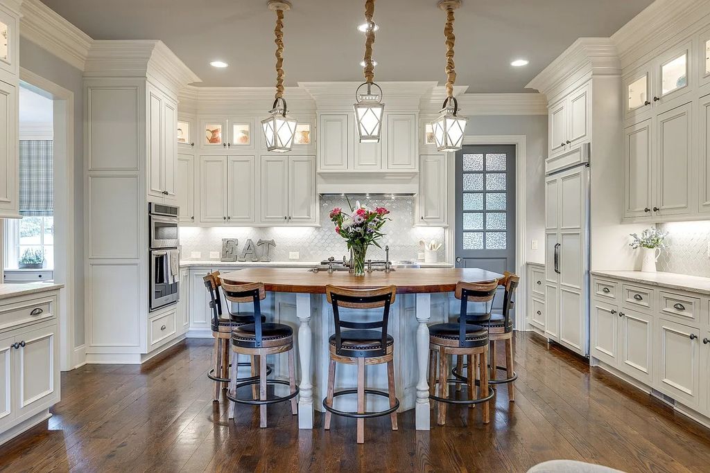 The Estate in College Grove is a luxurious home providing incredible indoor/outdoor for hours of enjoyment with your family now available for sale. This home located at 5190 Wildings Blvd LOT 3009, College Grove, Tennessee; offering 06 bedrooms and 07 bathrooms with 7,142 square feet of living spaces. 