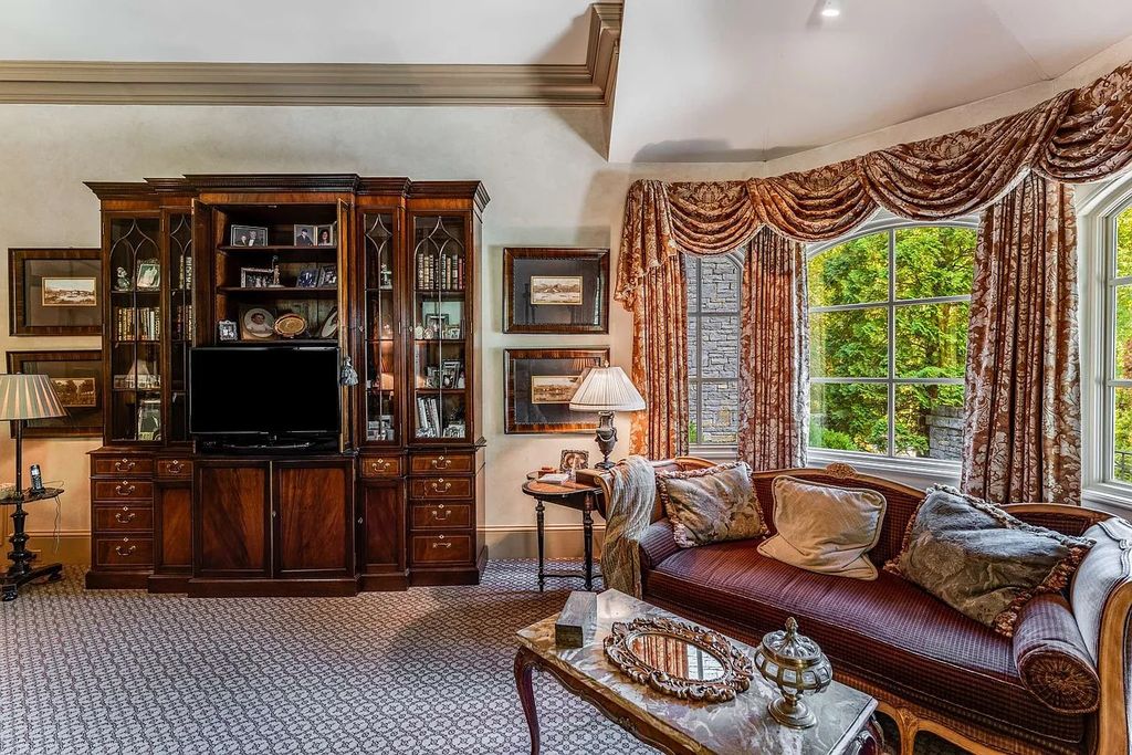 The Home in Nashville provides extensive landscaping throughout the property with dogwoods, hydrangeas and a meandering creek, now available for sale. This home located at 1310 Chickering Rd, Nashville, Tennessee