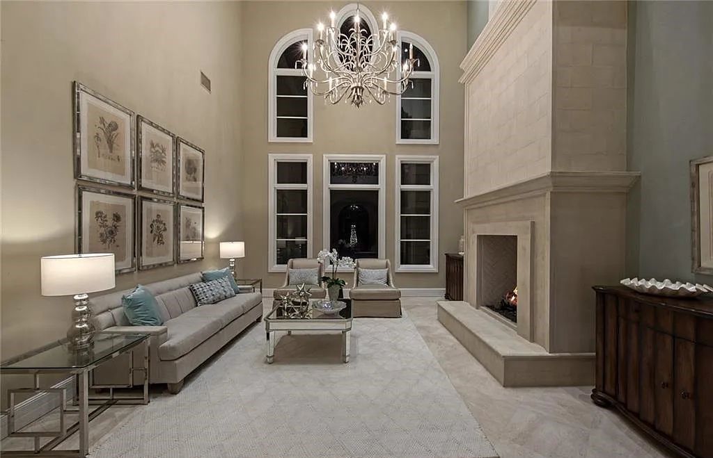 6097 Sunnyslope Drive, Naples, Florida, built by Michelangelo Builders, earning “The Best of Custom Wood, National Dream Home” & 4 Aurora awards. The spectacularly designed 2-story grand estate in Quail West is decorated with exquisite, one-of-a-kind milled woodwork.