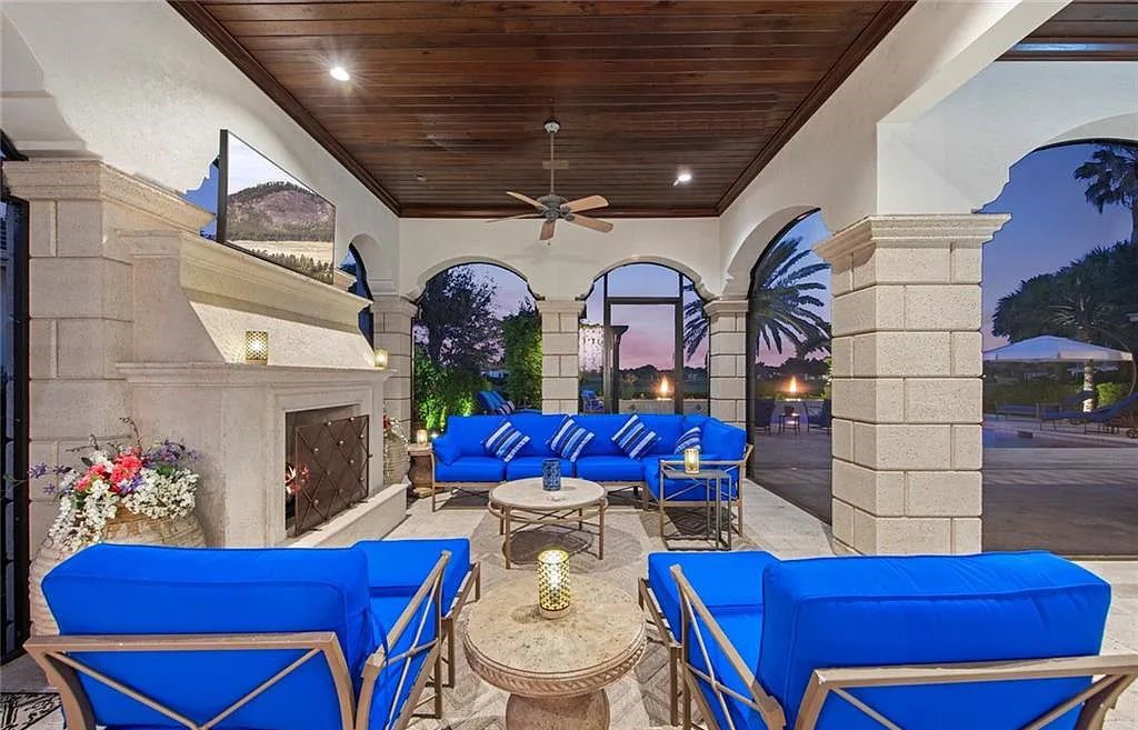 6097 Sunnyslope Drive, Naples, Florida, built by Michelangelo Builders, earning “The Best of Custom Wood, National Dream Home” & 4 Aurora awards. The spectacularly designed 2-story grand estate in Quail West is decorated with exquisite, one-of-a-kind milled woodwork.