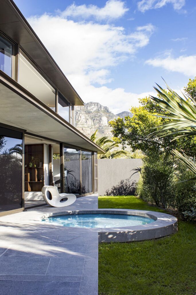 Cranberry Pavilion House prominent with its dark color by Wright Architects 14