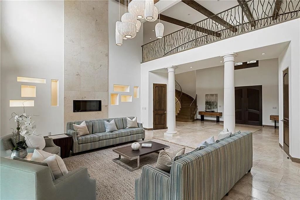 The Estate in Sandy Springs is a luxurious home lending itself to indoor and outdoor entertaining now available for sale. This home located at 4746 Woodvale Dr NW, Sandy Springs, Georgia; offering 05 bedrooms and 09 bathrooms with 11,467 square feet of living spaces. 