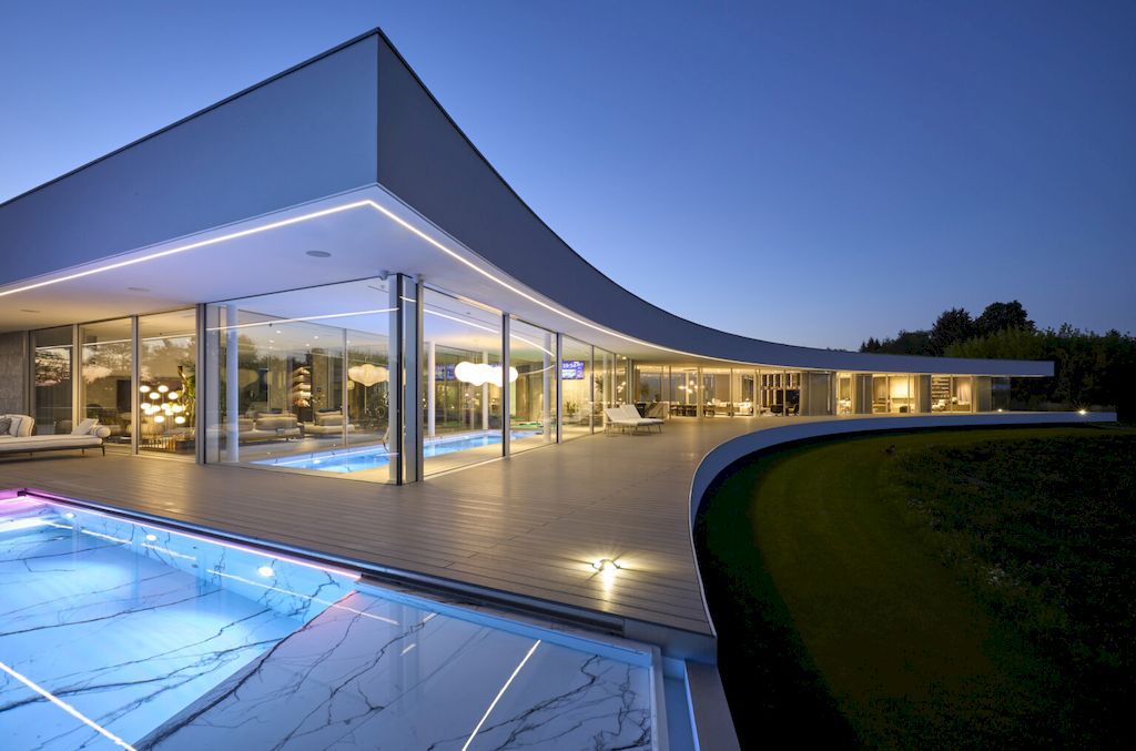 Dune House, Polish Residence Hidden in the Slope by Mobius Architekci