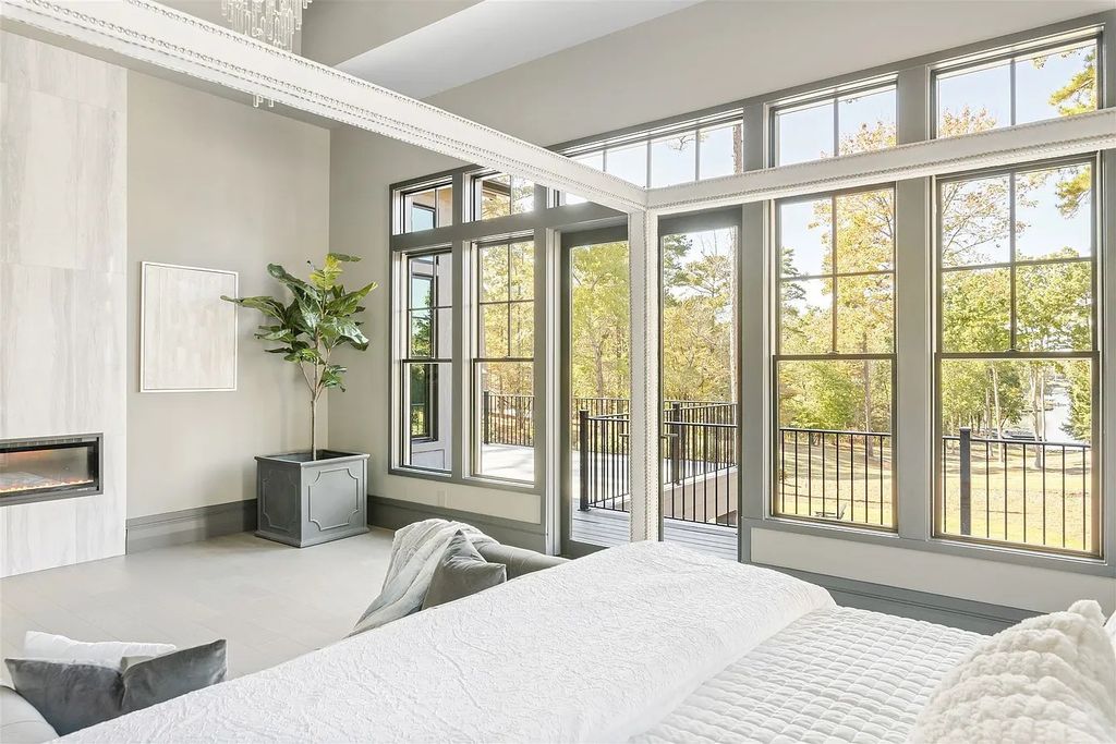 The Estate in Greensboro is a luxurious home professionally decorated and furnished on the level for the most discerning of buyers now available for sale. This home located at 1011 Tuggle Crk, Greensboro, Georgia; offering 05 bedrooms and 05 bathrooms with 5,320 square feet of living spaces. 