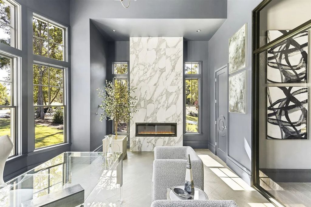 The Estate in Greensboro is a luxurious home professionally decorated and furnished on the level for the most discerning of buyers now available for sale. This home located at 1011 Tuggle Crk, Greensboro, Georgia; offering 05 bedrooms and 05 bathrooms with 5,320 square feet of living spaces. 