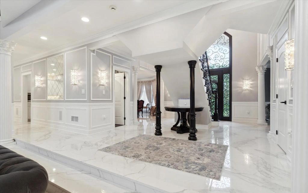 The Estate in West Chester is a luxurious home having countless amenities now available for sale. This home located at 140 Harvey Rd, West Chester, Pennsylvania; offering 06 bedrooms and 07 bathrooms with 6,028 square feet of living spaces.