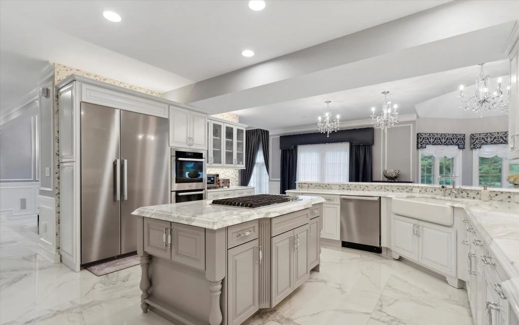 The Estate in West Chester is a luxurious home having countless amenities now available for sale. This home located at 140 Harvey Rd, West Chester, Pennsylvania; offering 06 bedrooms and 07 bathrooms with 6,028 square feet of living spaces.