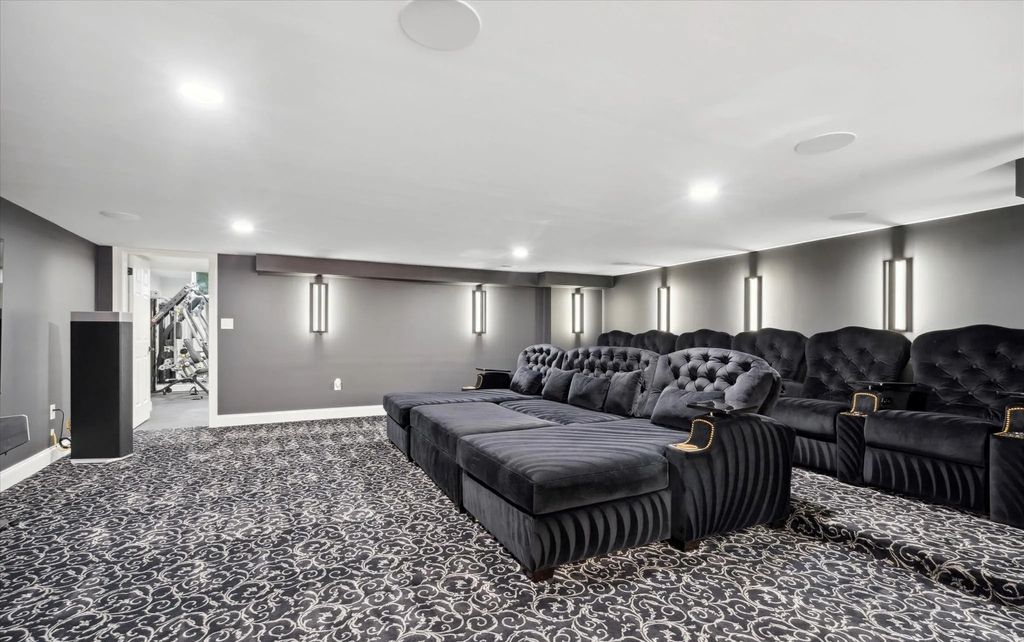 The Estate in West Chester is a luxurious home having countless amenities now available for sale. This home located at 140 Harvey Rd, West Chester, Pennsylvania; offering 06 bedrooms and 07 bathrooms with 6,028 square feet of living spaces.