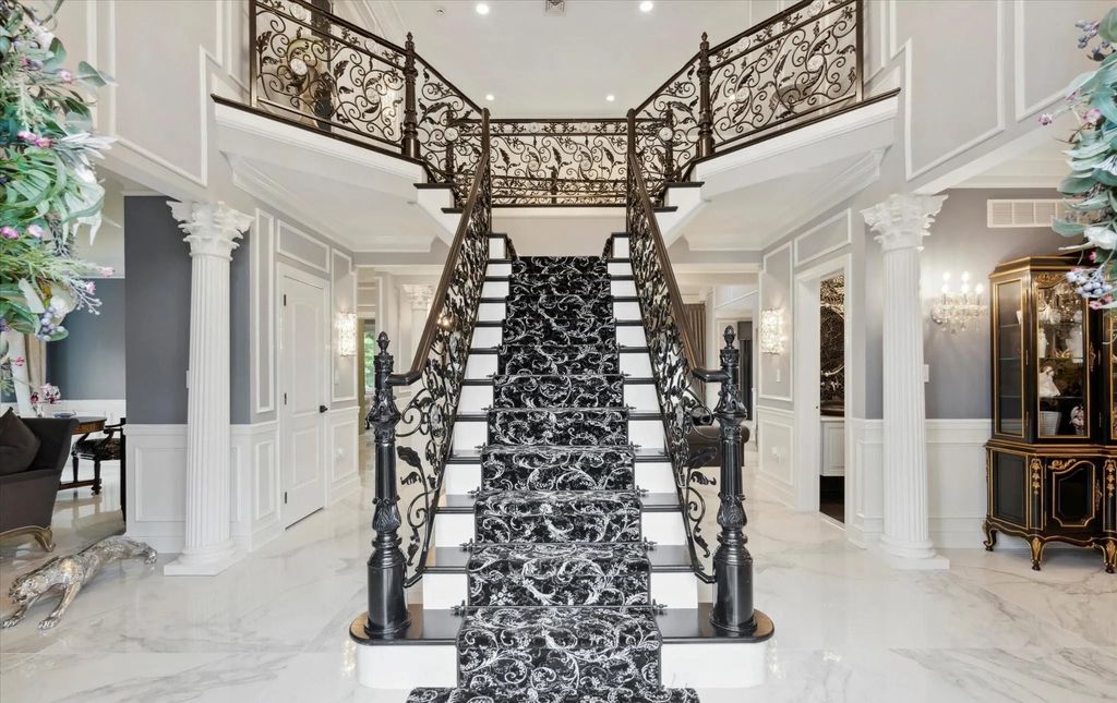 The Estate in West Chester is a luxurious home having countless amenities now available for sale. This home located at 140 Harvey Rd, West Chester, Pennsylvania; offering 06 bedrooms and 07 bathrooms with 6,028 square feet of living spaces.