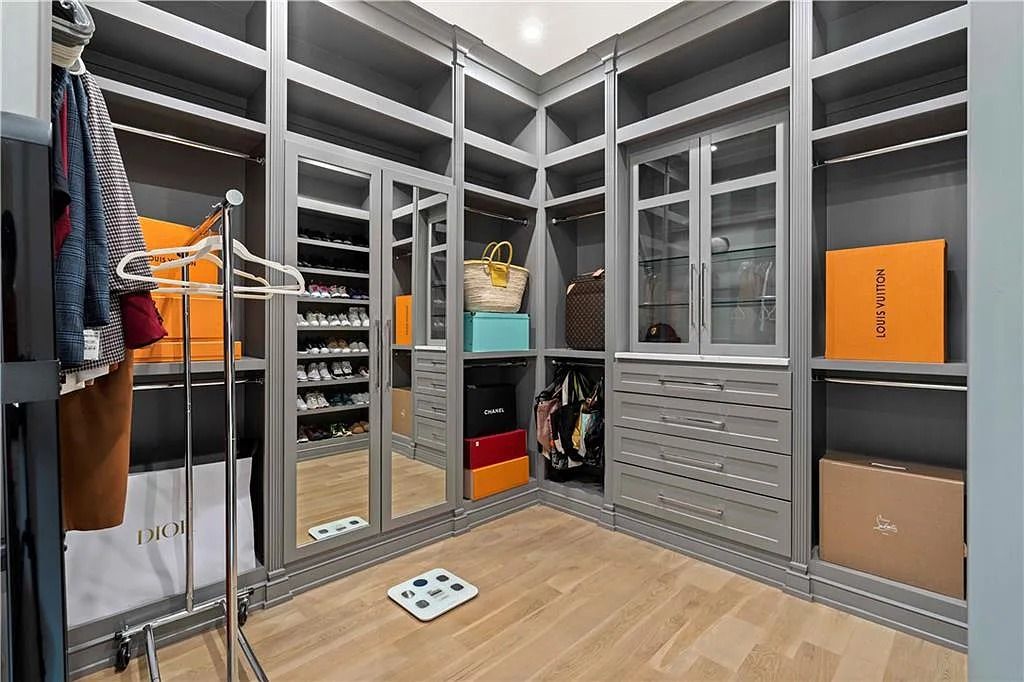 Extraordinarily Designed and Custom Built This Magnificent Modern Estate in Atlanta GA Lists for 45M 21