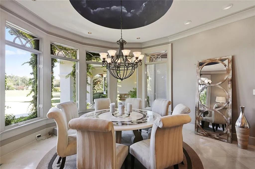 The Home in Kennesaw is the entertainers delight with large open spaces and a salt water pool with a connecting hot tub and wine cellar, now available for sale. This home located at 4235 Old Stilesboro Rd NW, Kennesaw, Georgia