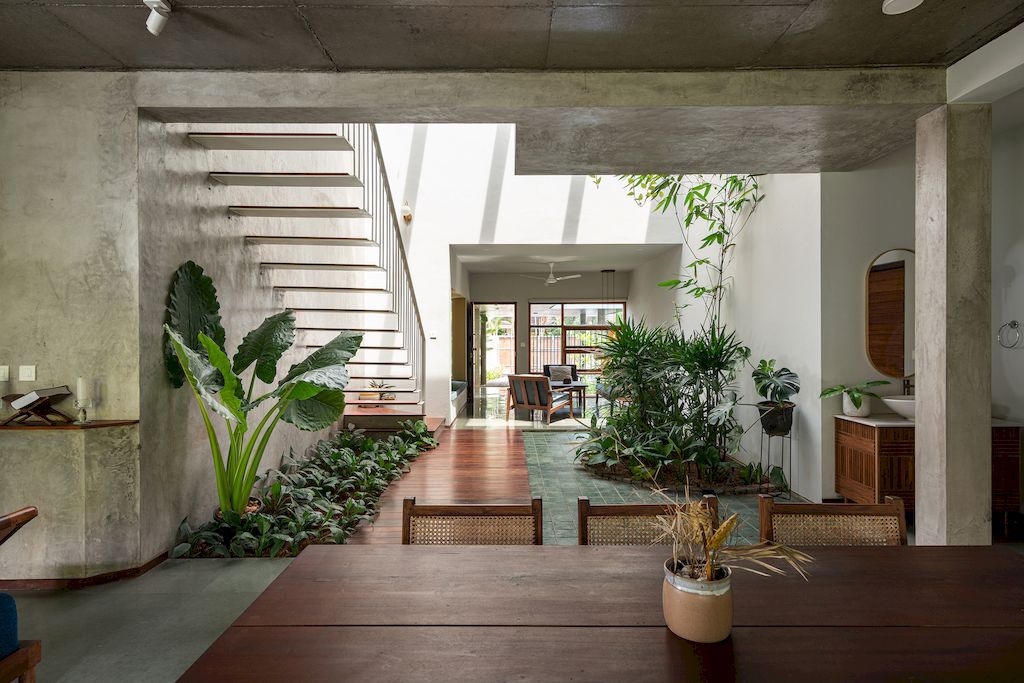HAVEN Residence with Open Plan yet Ensure Privacy by VSP Architects