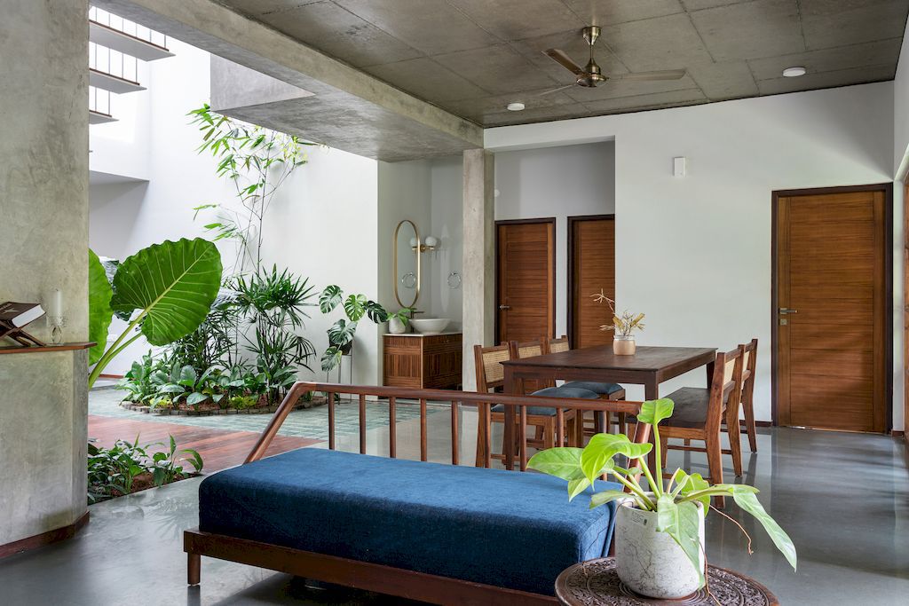 HAVEN Residence with Open Plan yet Ensure Privacy by VSP Architects