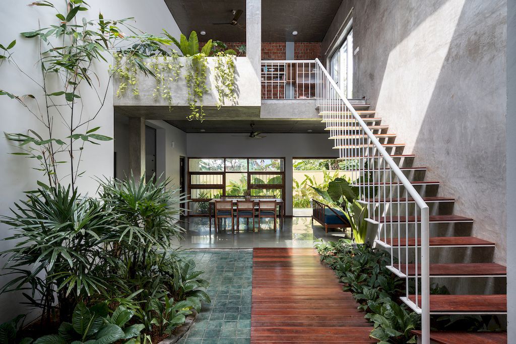 HAVEN Residence with Open Plan yet Ensure Privacy by VSP Architects