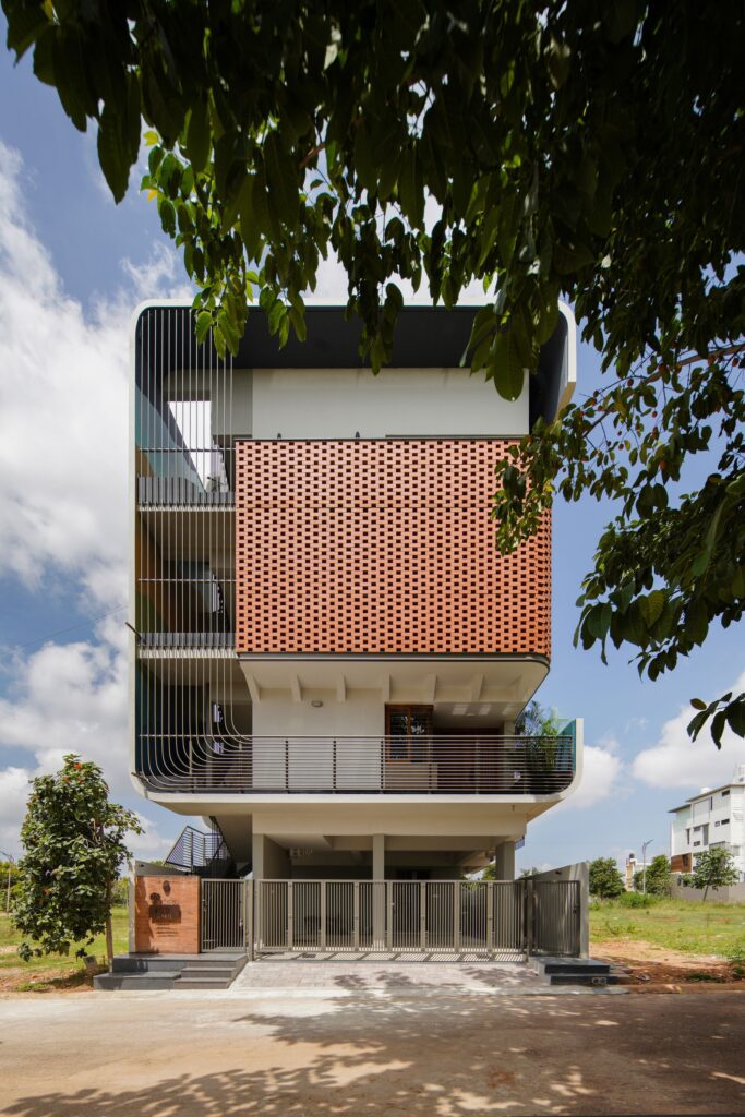 House Belaku with Impressive Ventilation Facade in India by House Belaku 35 House Belaku with Impressive Ventilation Facade in India by House Belaku 14