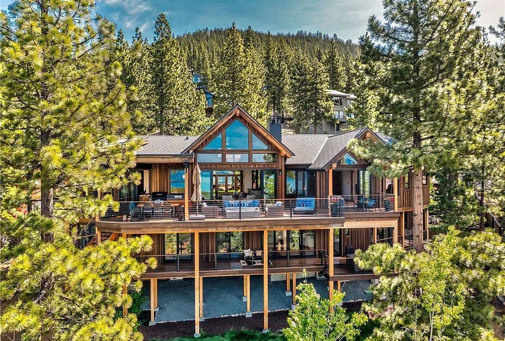545 Eagle Drive, Incline Village, Nevada is a spectacular estate was meticulously crafted Susie Yanagi AIA design with high quality finish work including double quartzite kitchen islands, gated drive and interior paver heated courtyard.