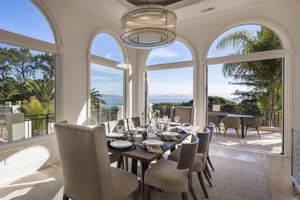 3650 Paradise Drive, Tiburon, California is a rare gem and architectural masterpiece just minutes from San Francisco, enjoying direct access to world-class outdoor activities, the estate offers Riviera living at its finest.