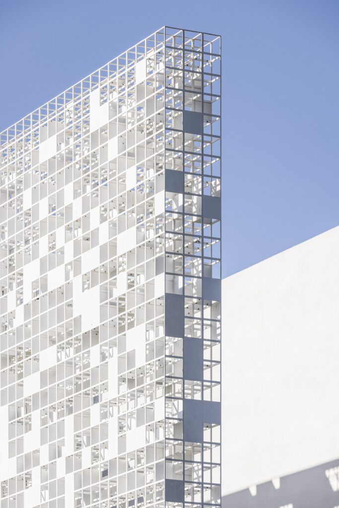 Pixel House an Innovative Private Residence by Anderman Architects 14