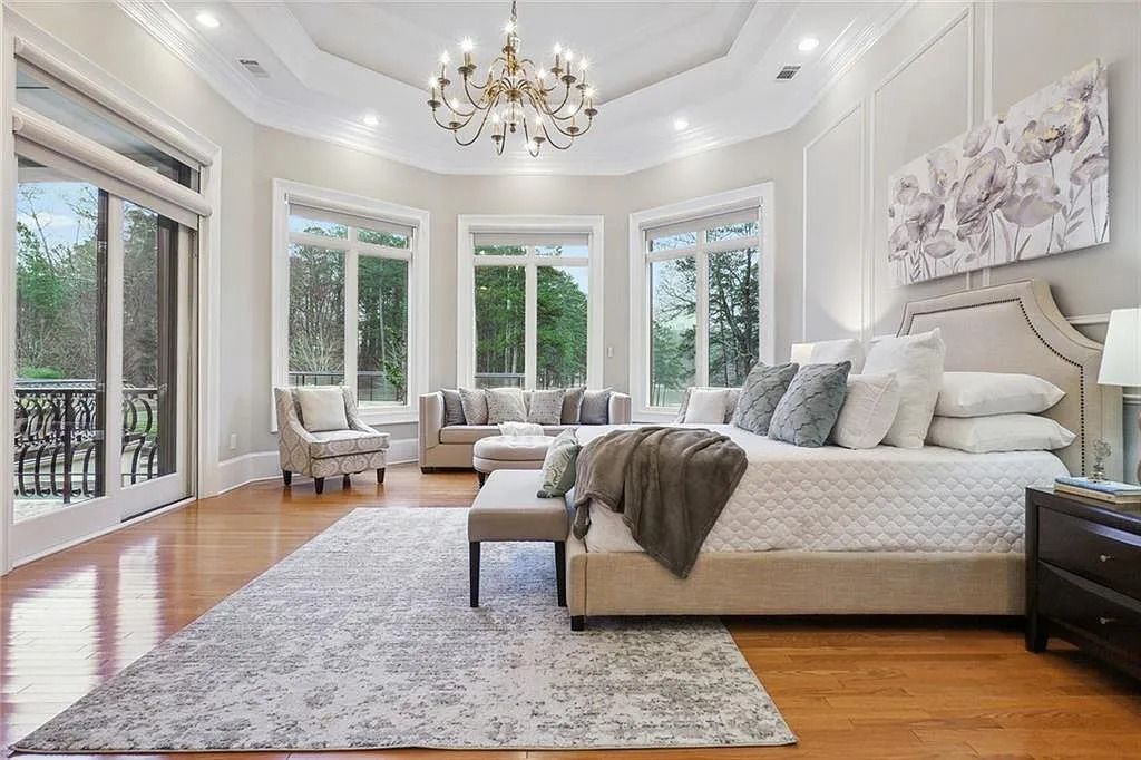 The Estate in Buford is a luxurious home offering the ultimate in privacy now available for sale. This home located at 6617 Garrett Rd, Buford, Georgia; offering 06 bedrooms and 07 bathrooms with 10,200 square feet of living spaces.