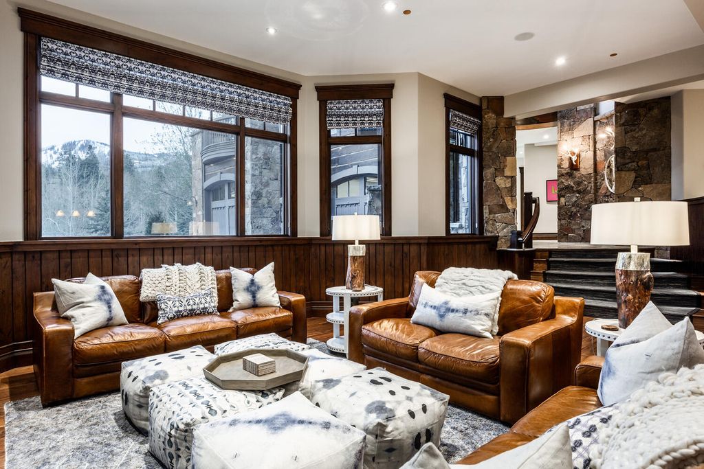 2338 W Red Pine Road, Park City, Utah is the most private residence within the community and the only home with truly panoramic views perched on the elevated upper-northwest corner of one of the most hidden yet convenient locations in Park City.