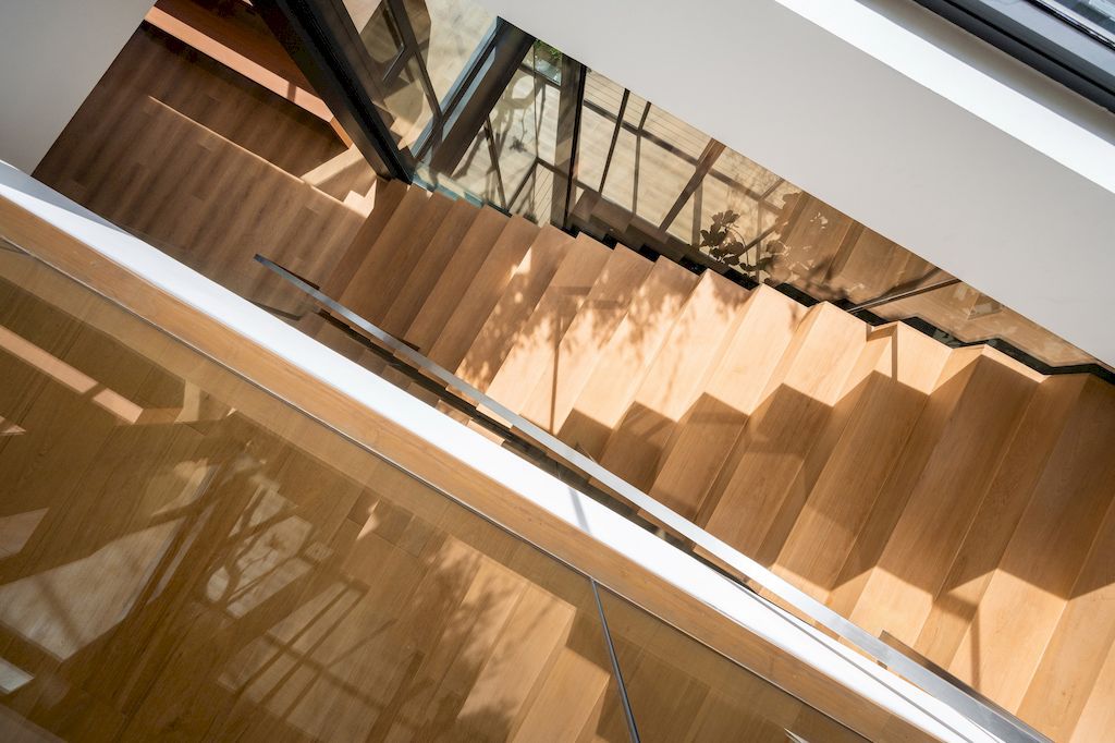 Residence Kongkaherb, Combination of Office & Home by V2in Architects