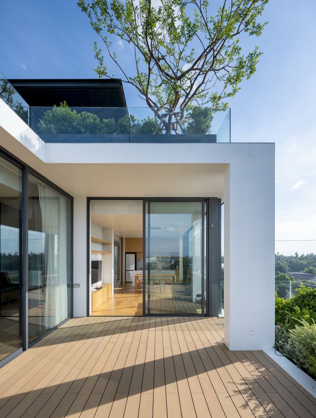 Residence Kongkaherb, Combination of Office & Home by V2in Architects