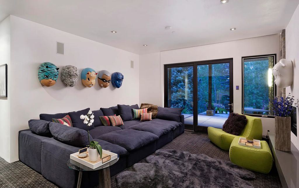 173 Skimming Lane, Aspen, Colorado is a chic contemporary home located less than one mile from Aspen's core providing the flexibility to be close to all of Aspen's amenities, yet private enough to enjoy the true meaning of quiet mountain living.