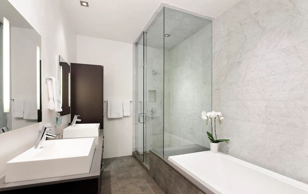 173 Skimming Lane, Aspen, Colorado is a chic contemporary home located less than one mile from Aspen's core providing the flexibility to be close to all of Aspen's amenities, yet private enough to enjoy the true meaning of quiet mountain living.