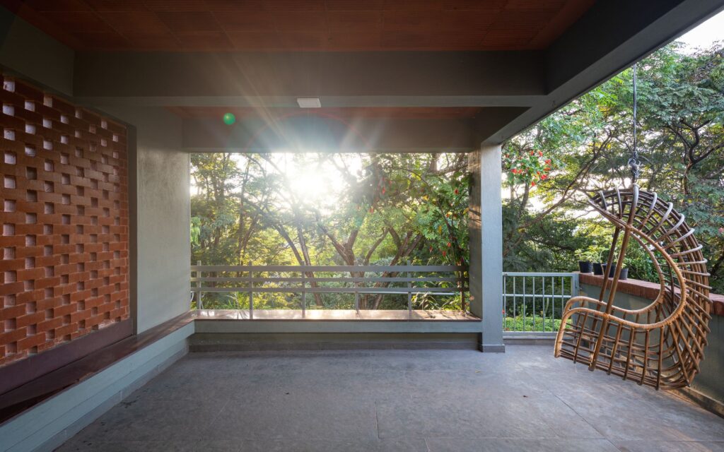 Shiva Stuthi Residence with Freedom Peaceful Spaces by Wright Inspires 11