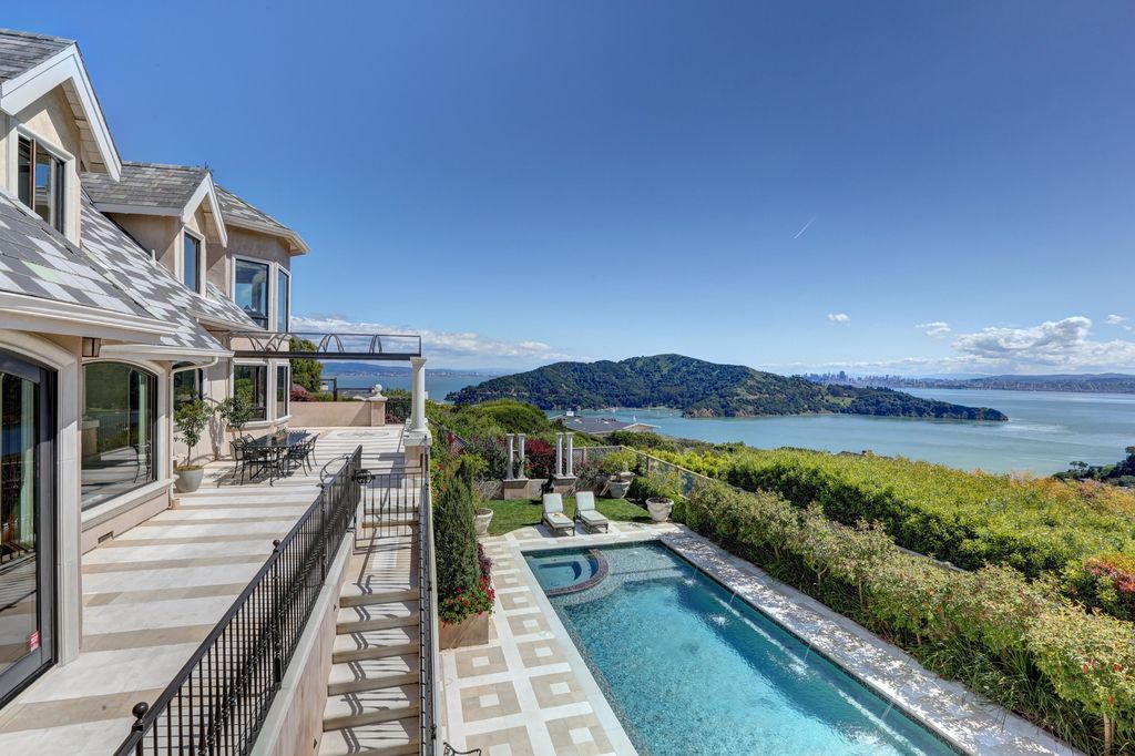604 Ridge Road, Tiburon, California is a sophisticated residence on a gated and private half-acre parcel with unrivaled top of the world views of San Francisco, Angel Island, the Golden Gate Bridge, Sausalito, and Belvedere Island.