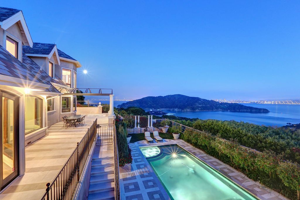 604 Ridge Road, Tiburon, California is a sophisticated residence on a gated and private half-acre parcel with unrivaled top of the world views of San Francisco, Angel Island, the Golden Gate Bridge, Sausalito, and Belvedere Island.