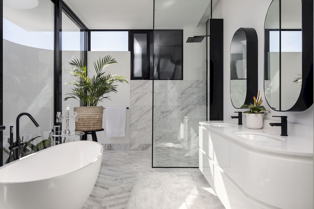 Stunning Project 216 Ocean View Drive House by Robert Silke Partners 24