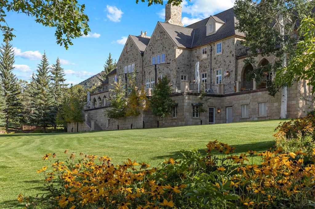 43409 Cottonwood Creek Road, Crawford, Colorado is an inspired English estate nestled in the heart of the North Fork Valley in Southwestern Colorado enjoys unmatched peace and privacy as well as stunning vistas of Needle Rock, Landsend Peak, and the surrounding West Elk Mountains.