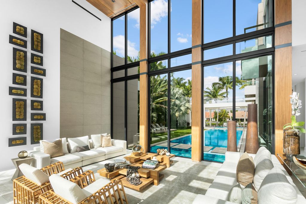 160 Spyglass Lane, Jupiter, Florida, stands out among the elegance of Jupiter’s coveted Admiral’s Cove, with intricate stone and wood finishes. A summer kitchen and 100 feet of pristine beach on the outside, with views of the Intracoastal Waterway, make this a truly delightful location.