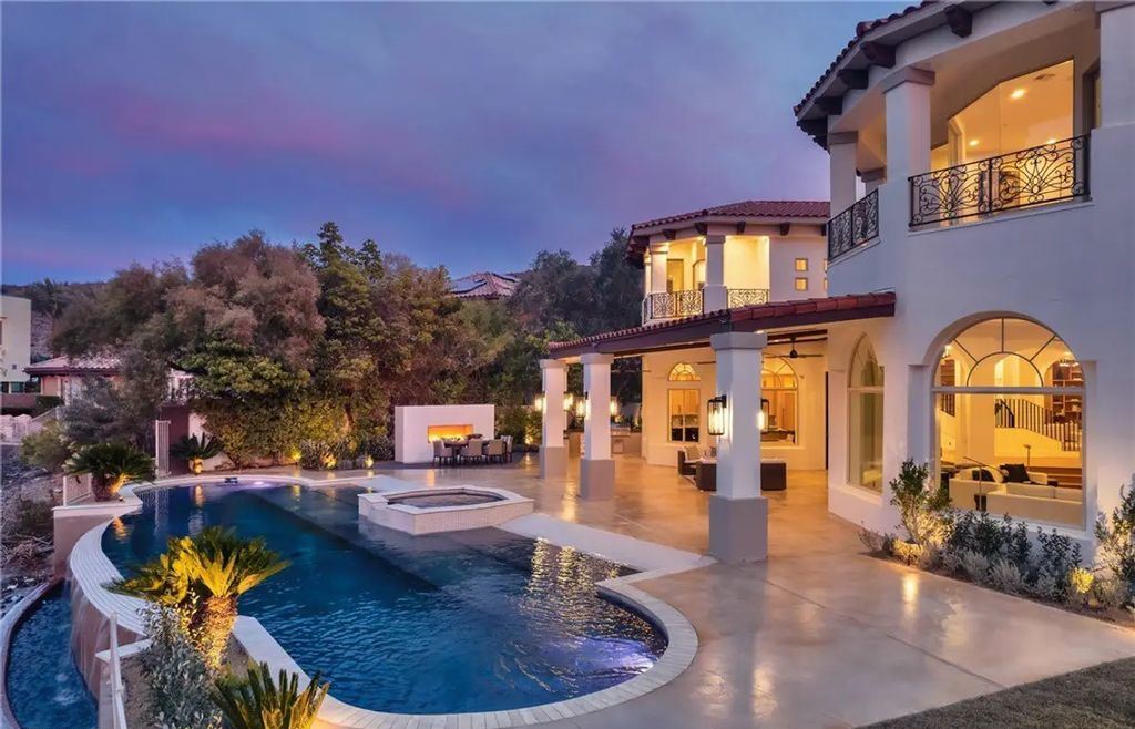 9 Yorkridge Court, Henderson, Nevada is a recently completed home perched high in the hills above the Green Fairways within the prestigious Anthem Country Club with the best unobstructed mountain, city and trip views. 
