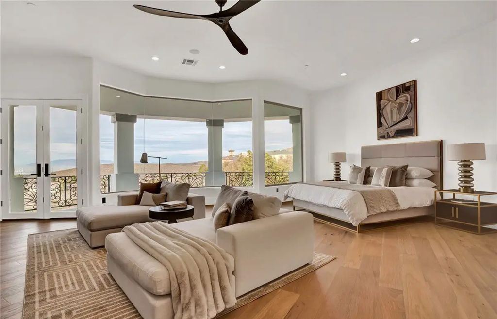 9 Yorkridge Court, Henderson, Nevada is a recently completed home perched high in the hills above the Green Fairways within the prestigious Anthem Country Club with the best unobstructed mountain, city and trip views. 