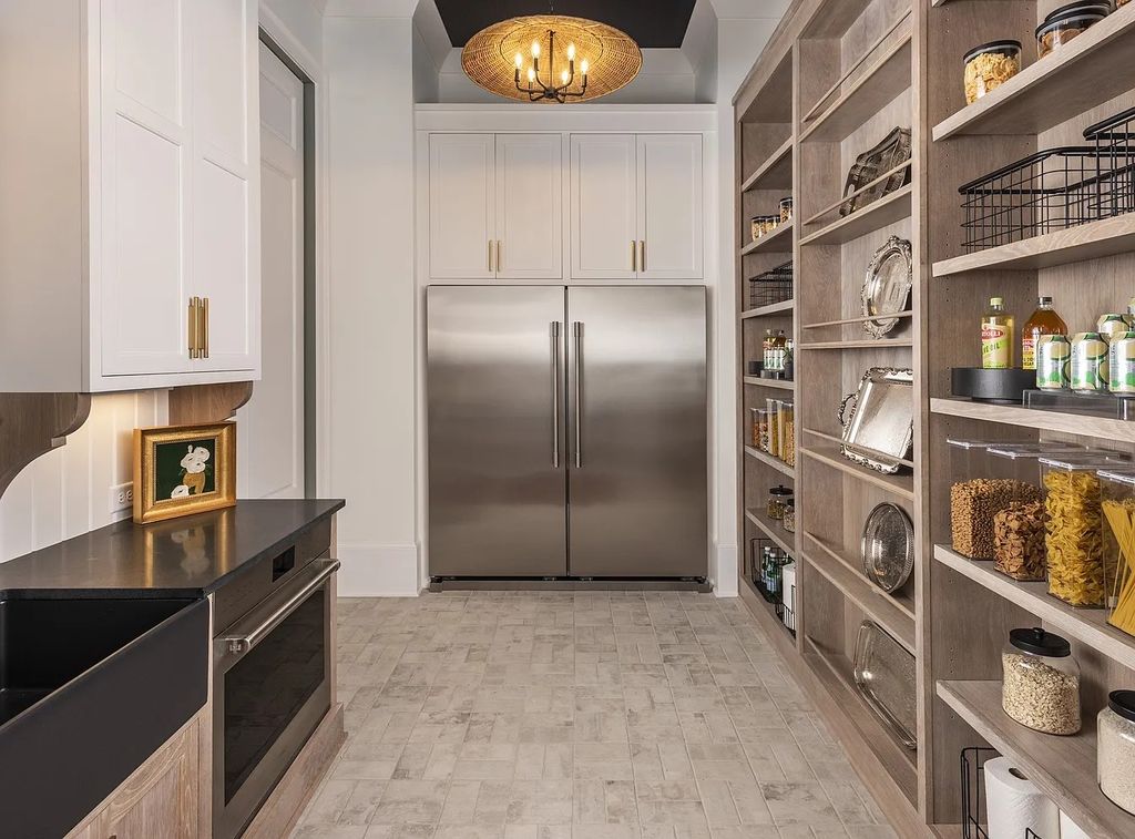 The Estate in Brentwood is a luxurious home designed for indoor/outdoor entertaining and fully equipped now available for sale. This home located at 1561 Sunset Rd LOT 7, Brentwood, Tennessee; offering 06 bedrooms and 11 bathrooms with 10,078 square feet of living spaces.