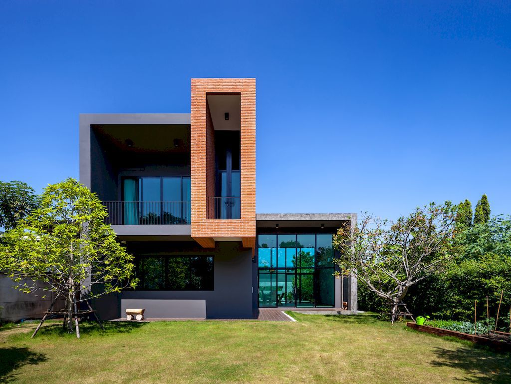 Tube House an Impressive T.U.B.E. House by Volume Matrix Studio 12