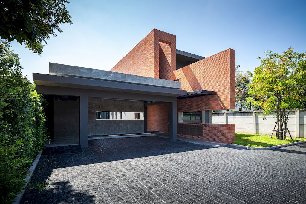 Tube House an Impressive T.U.B.E. House by Volume Matrix Studio 7