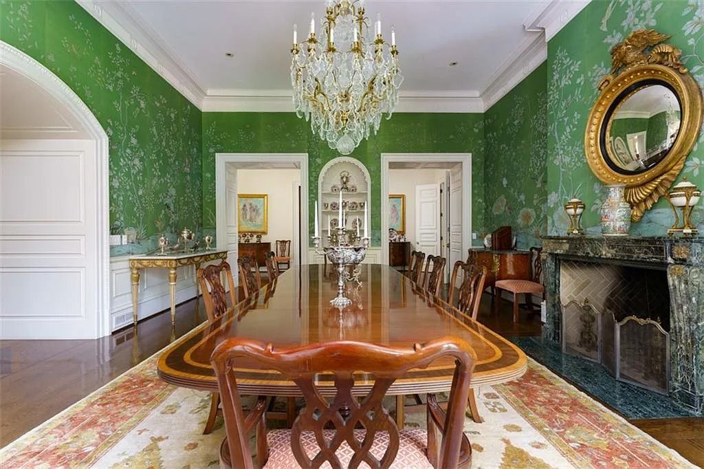 The Estate in Atlanta is a luxurious home designed for entertaining while providing developing options of the land investment in the future now available for sale. This home located at 825 Davis Dr, Atlanta, Georgia; offering 07 bedrooms and 11 bathrooms with 14,847 square feet of living spaces.