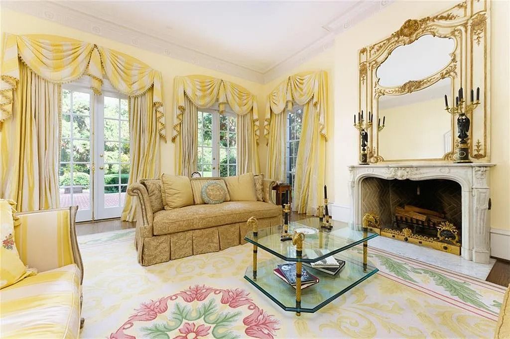 The Estate in Atlanta is a luxurious home designed for entertaining while providing developing options of the land investment in the future now available for sale. This home located at 825 Davis Dr, Atlanta, Georgia; offering 07 bedrooms and 11 bathrooms with 14,847 square feet of living spaces.