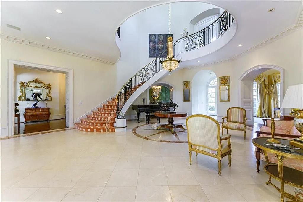 The Estate in Atlanta is a luxurious home designed for entertaining while providing developing options of the land investment in the future now available for sale. This home located at 825 Davis Dr, Atlanta, Georgia; offering 07 bedrooms and 11 bathrooms with 14,847 square feet of living spaces.